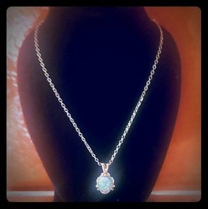 Vintage 2C Fire opal petite pendant necklace.